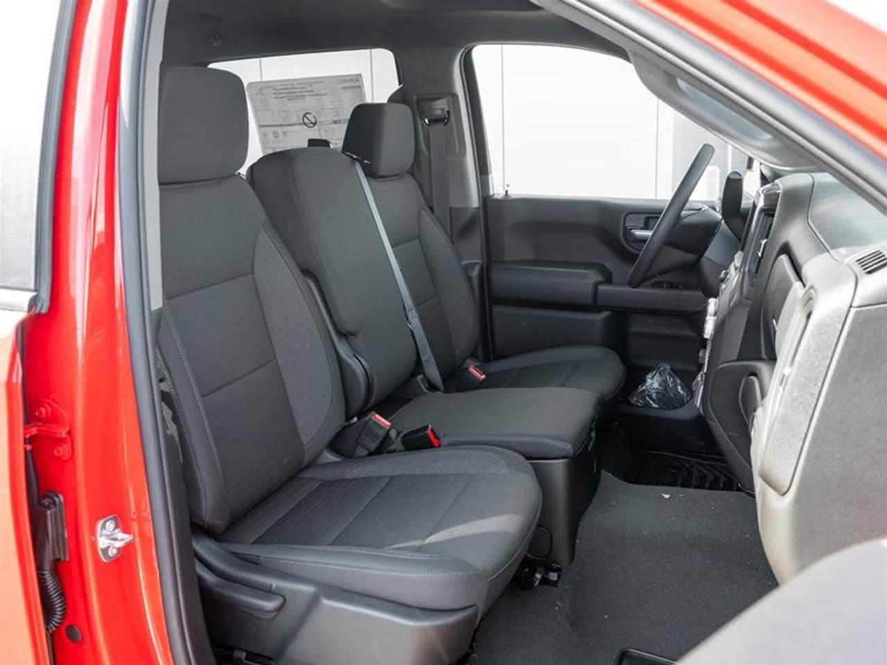 2026 GMC Sierra 1500 PRO Photo