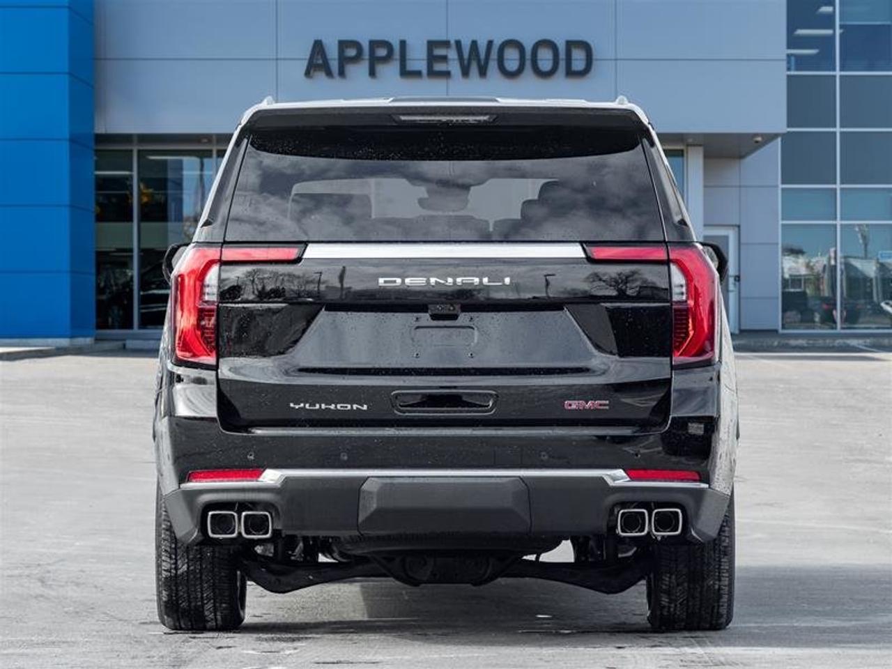 2026 GMC Yukon XL Denali Photo