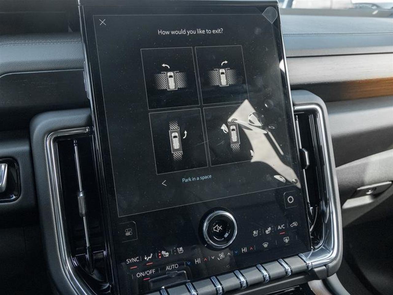 2026 GMC Yukon XL Denali Photo