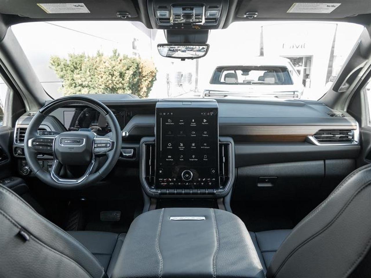 2026 GMC Yukon XL Denali Photo