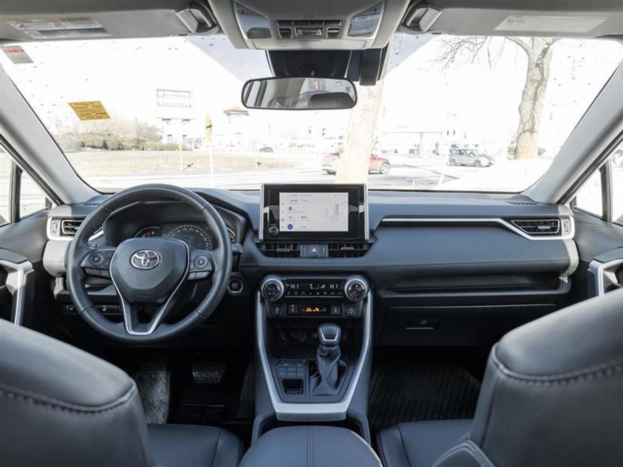 2024 Toyota RAV4 XLE AWD Navi| Heated Front Seats| Moonroof| Backup Camera| XLE| AWD Photo