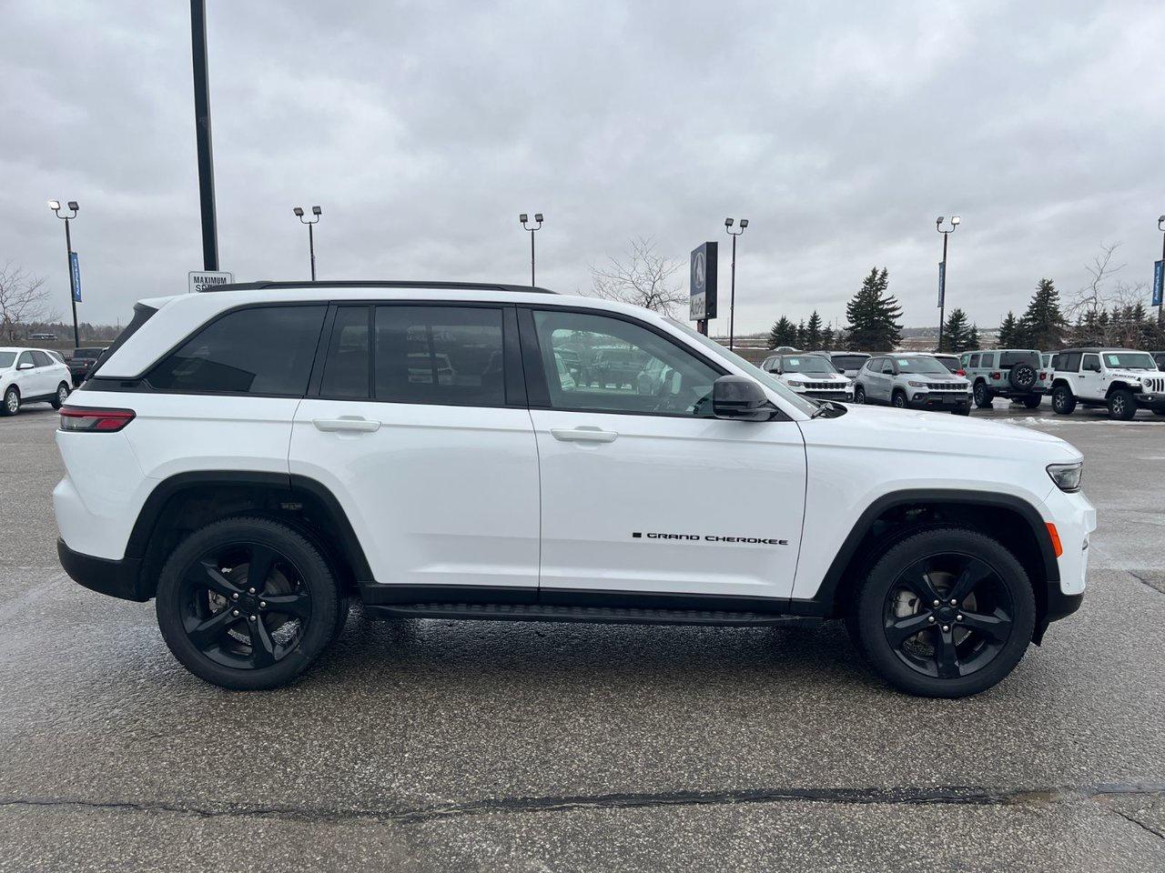 2024 Jeep Grand Cherokee LIMITED 4X4 Photo4