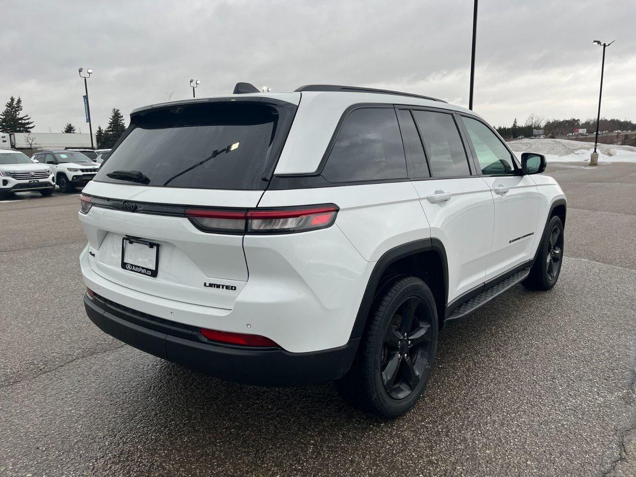 2024 Jeep Grand Cherokee LIMITED 4X4 Photo