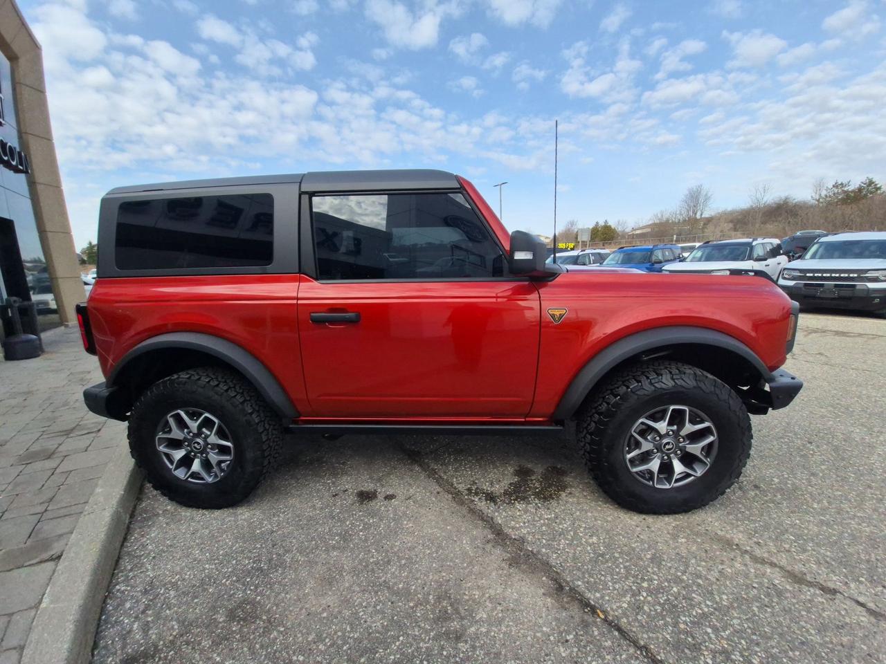 2023 Ford Bronco OVER $10K IN OPTIONS! HIGH PACKAGE! REMOTE START! Photo1