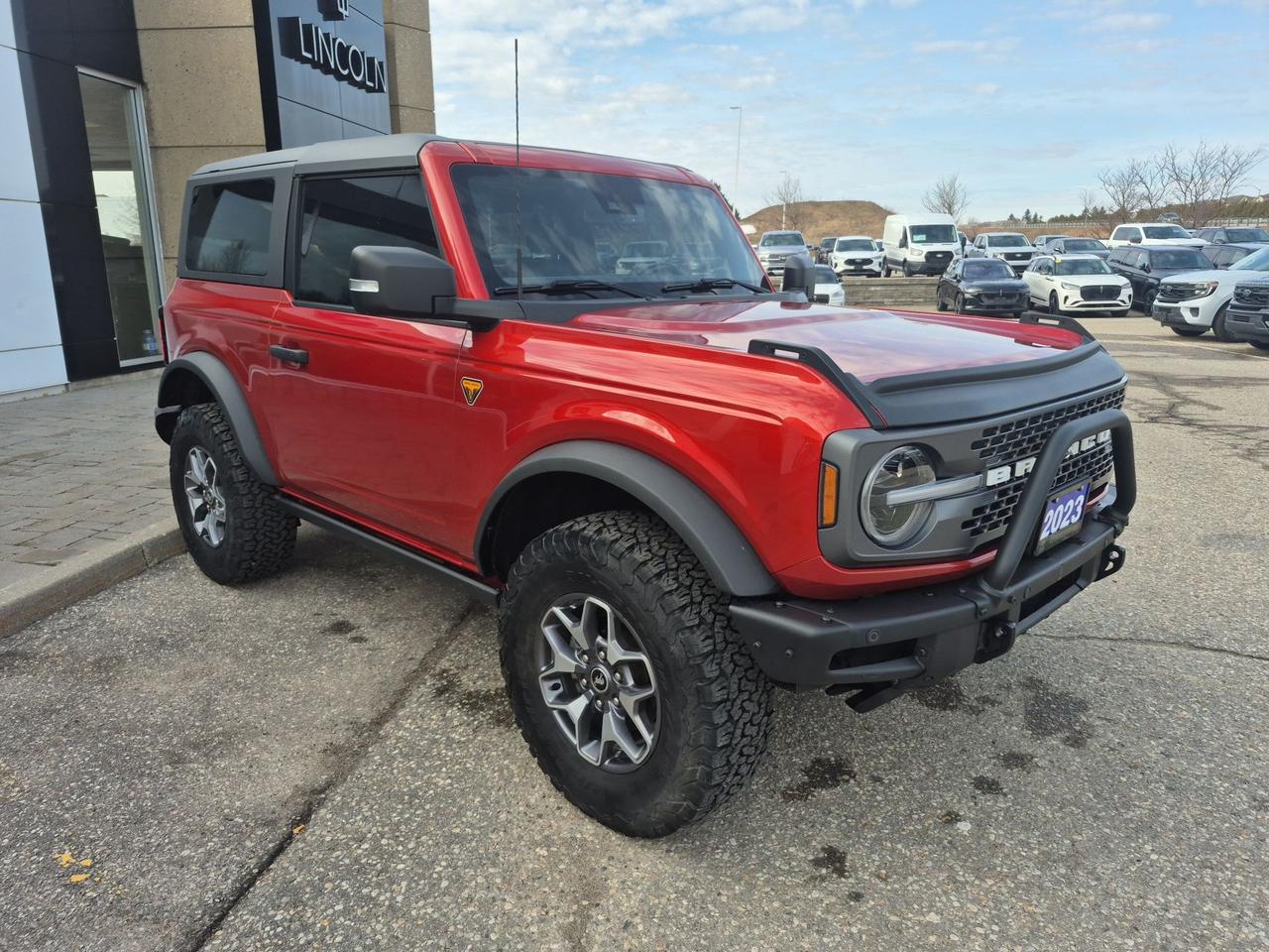 2023 Ford Bronco OVER $10 IN OPTIONS! HIGH PACKAGE! REMOTE START! Photo4