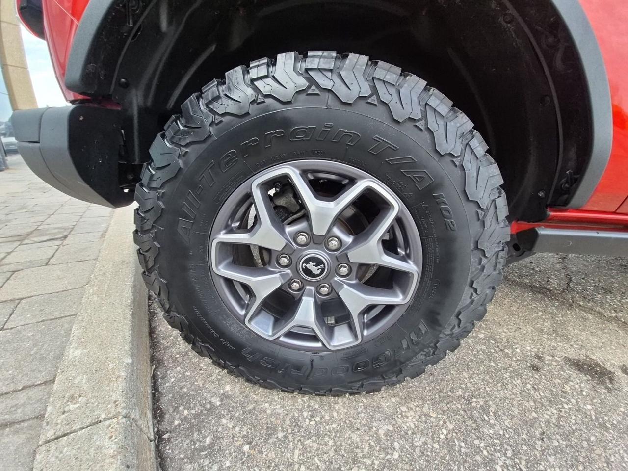 2023 Ford Bronco OVER $10 IN OPTIONS! HIGH PACKAGE! REMOTE START! Photo