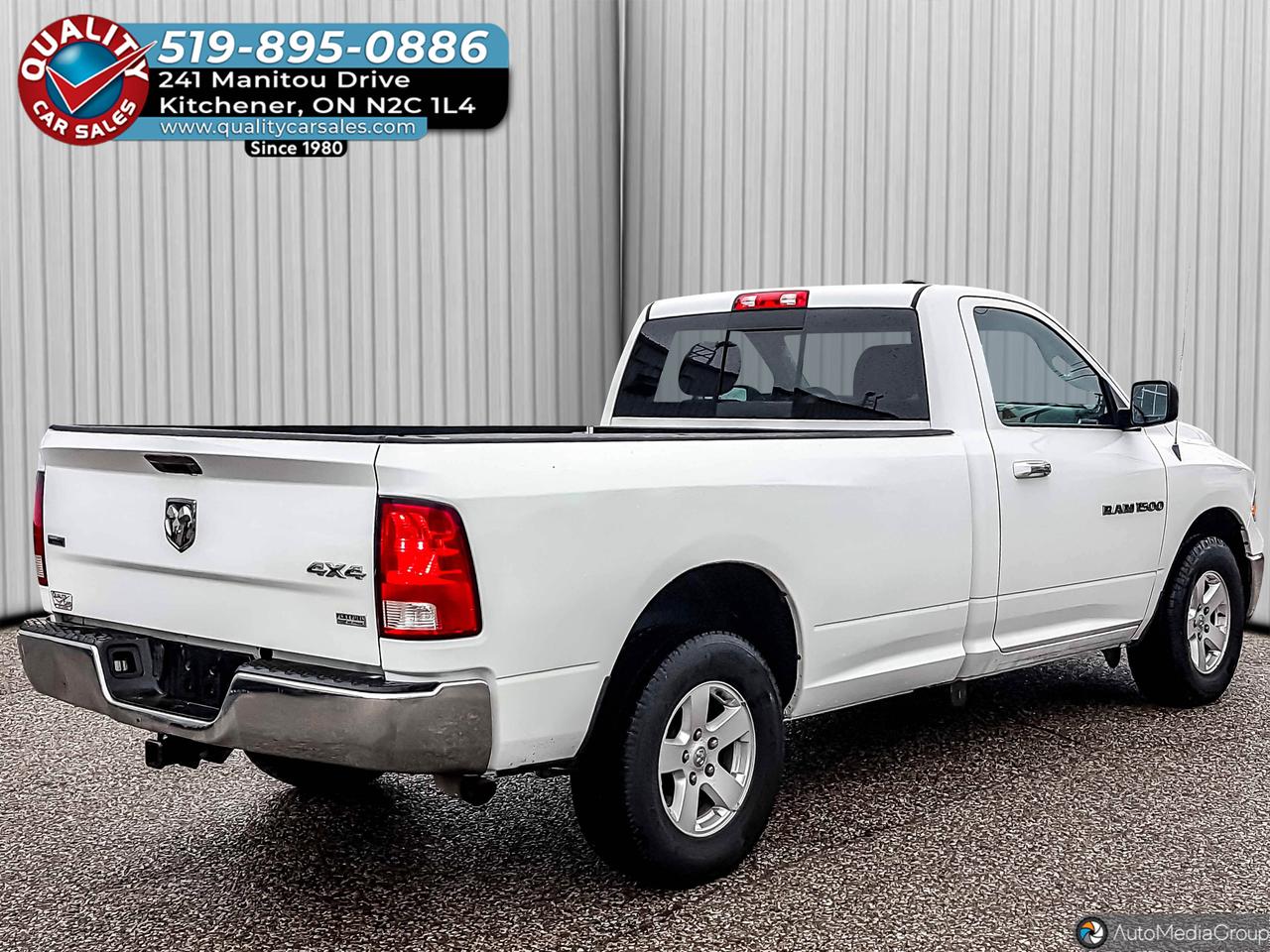 2012 Dodge Ram 1500 SLT Regular Cab 8' Long Box 4x4 Photo4