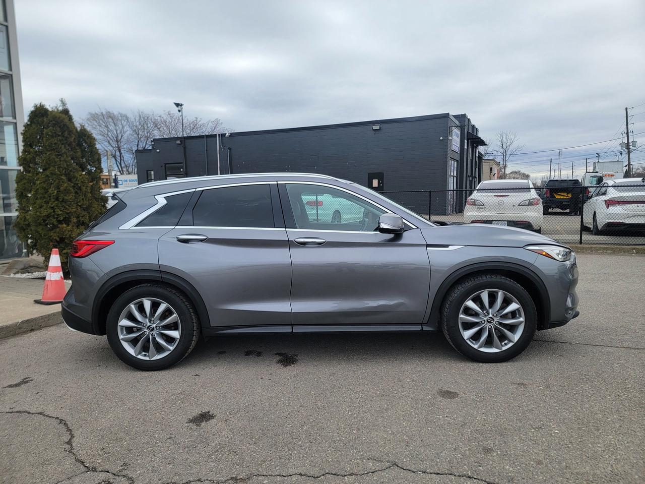 2019 Infiniti QX50 Essential Awd Photo