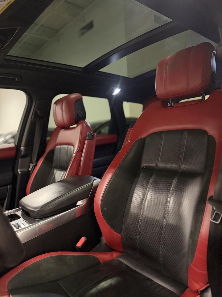 2019 Land Rover Range Rover Sport HST | RED INT. Photo