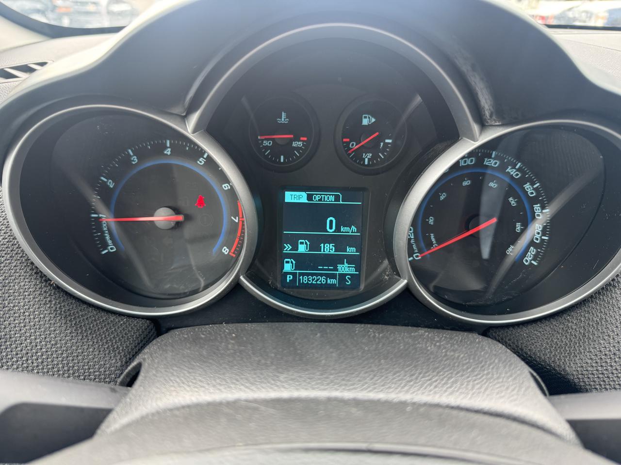 2014 Chevrolet Cruze 1LT Photo