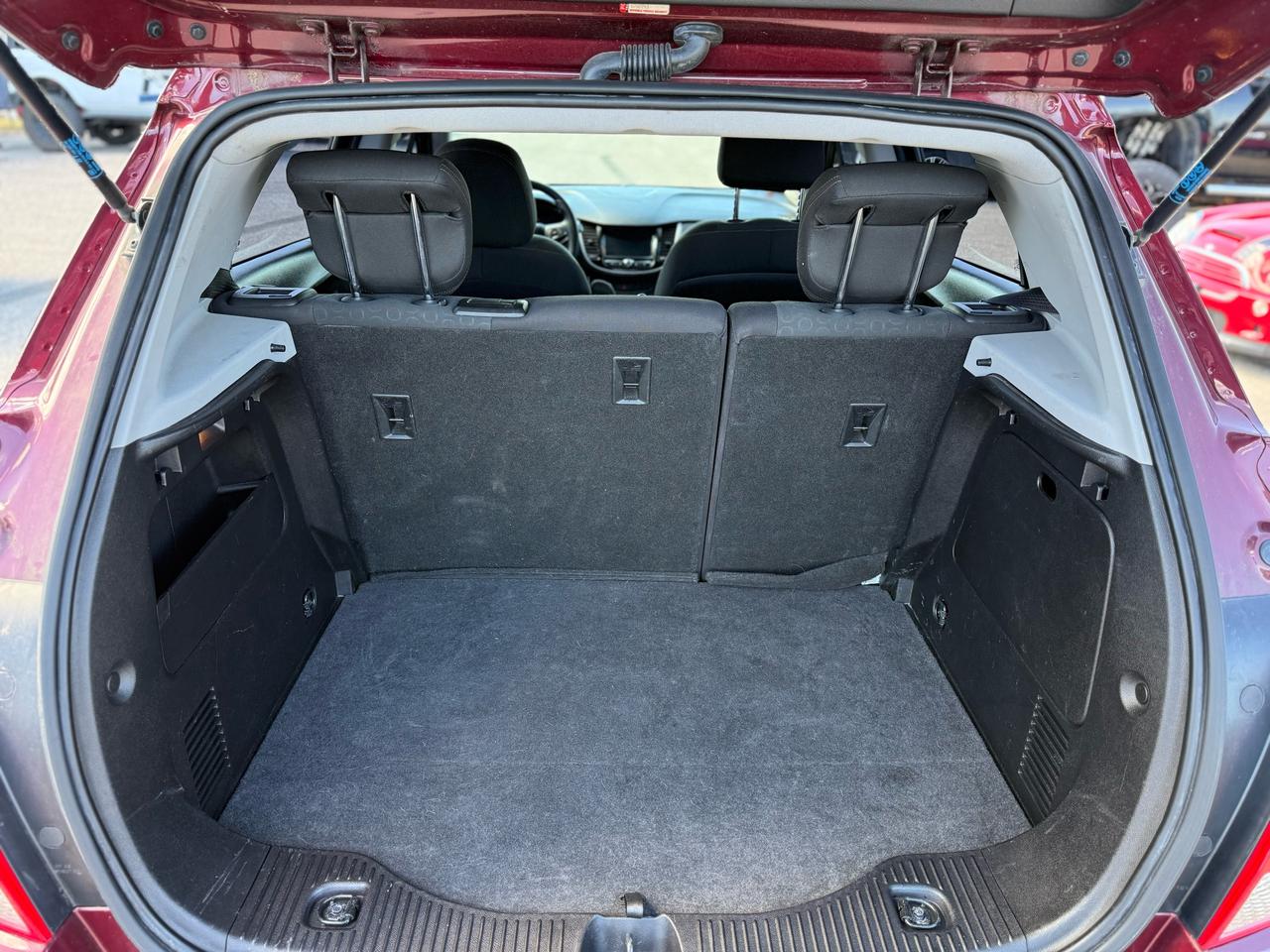 2017 Chevrolet Trax LS Photo