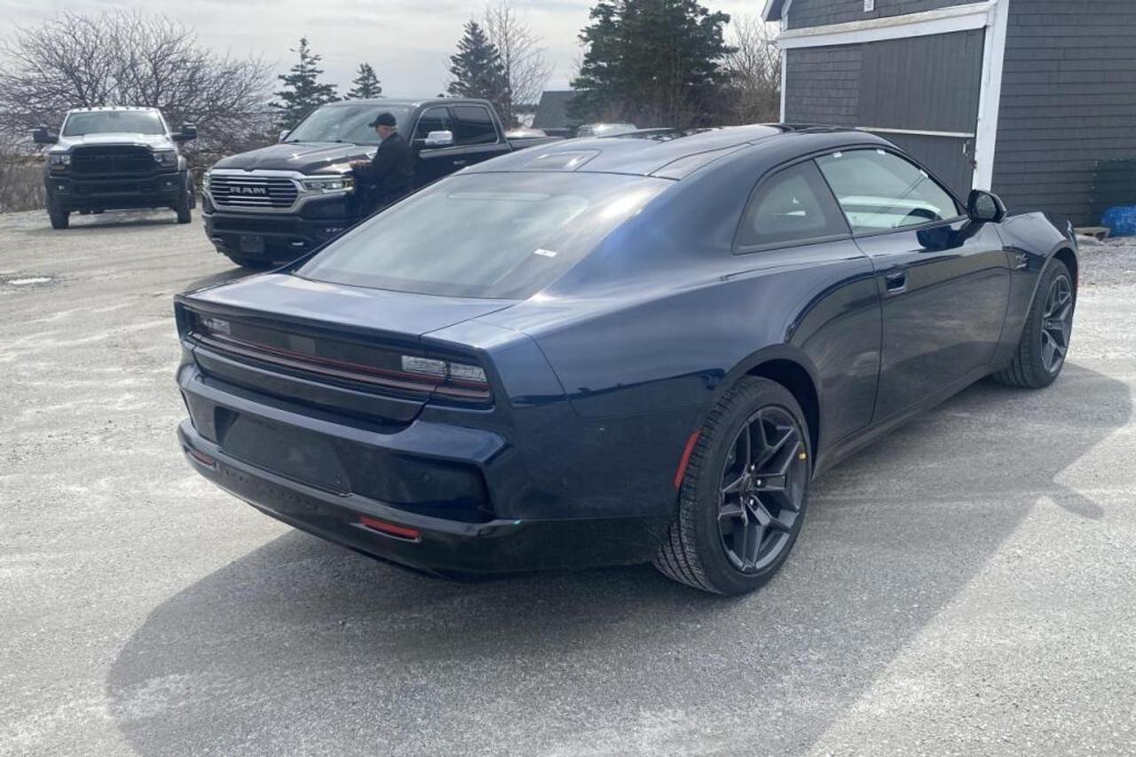 2025 Dodge Charger Daytona  Photo