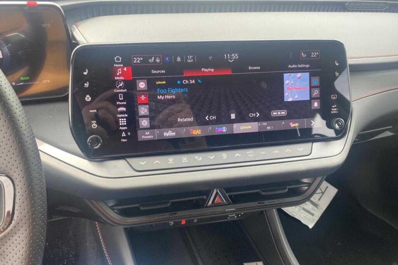 2025 Dodge Charger Daytona  Photo