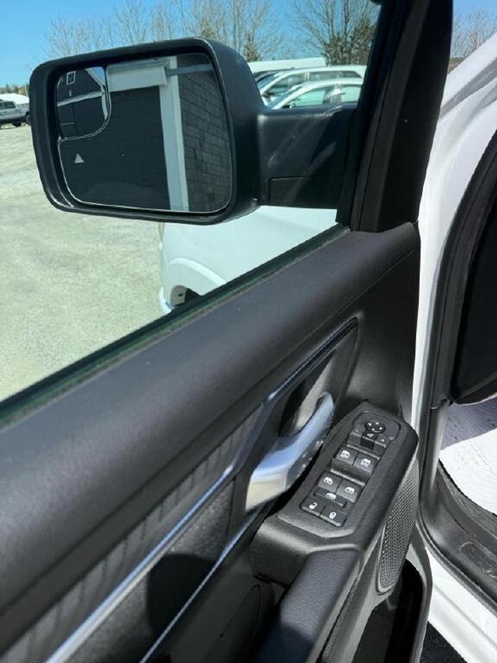 2025 RAM 1500  Photo