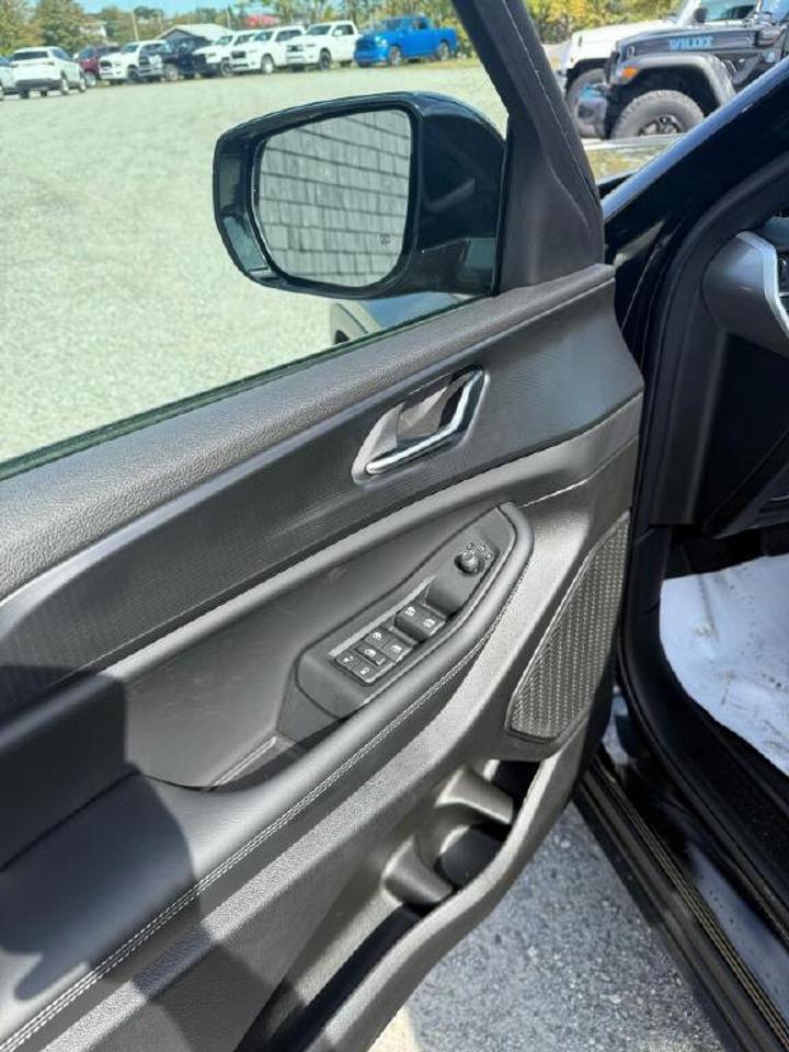 2025 Jeep Grand Cherokee  Photo