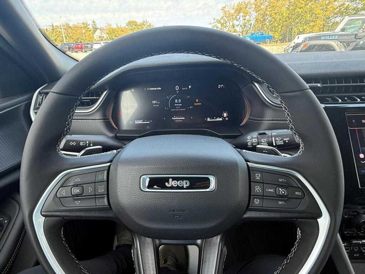 2025 Jeep Grand Cherokee  Photo