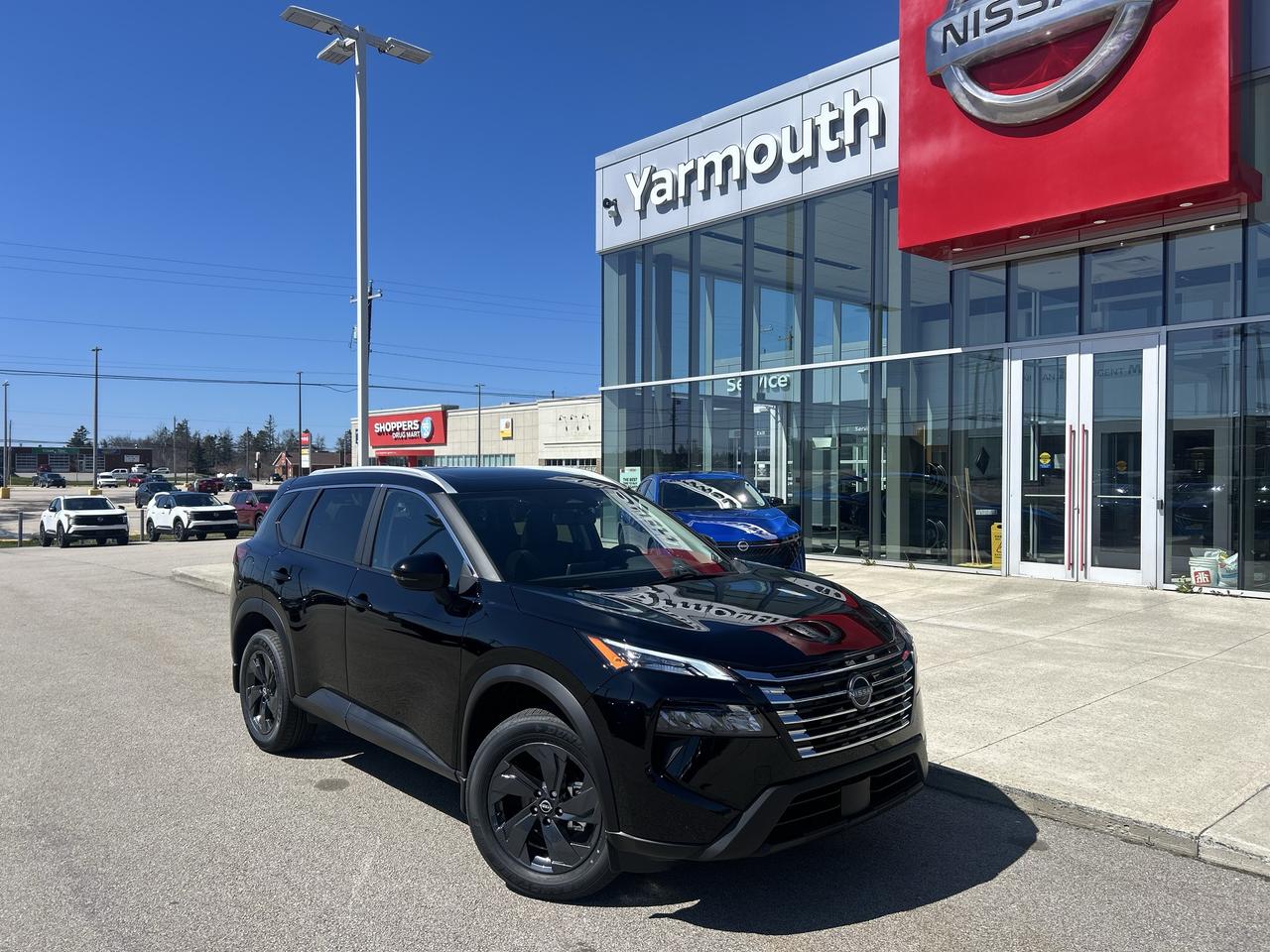 2026 Nissan Rogue SV MOONROOF