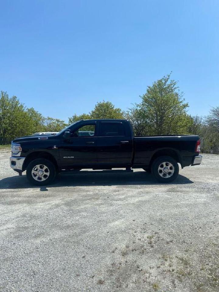 2024 RAM 3500 Big Horn Photo