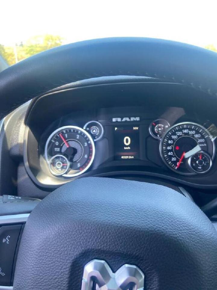 2024 RAM 3500 Big Horn Photo