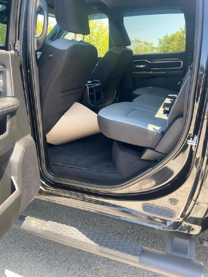 2024 RAM 3500 Big Horn Photo