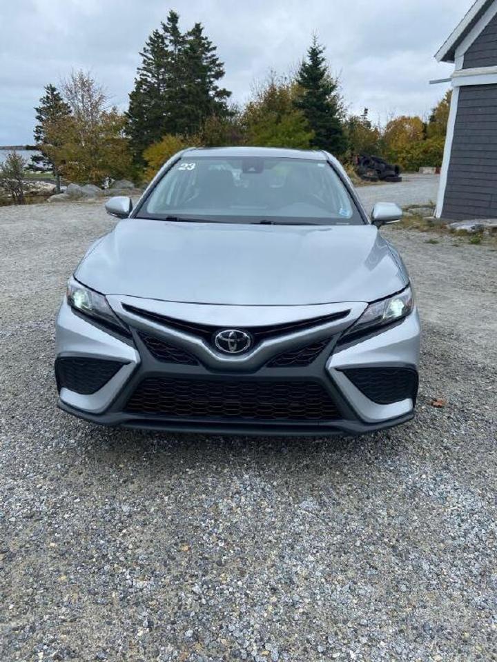 2023 Toyota Camry SE Photo