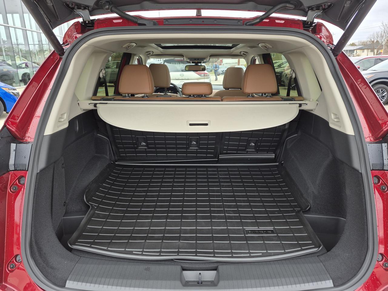 2026 Nissan Rogue Platinum Photo