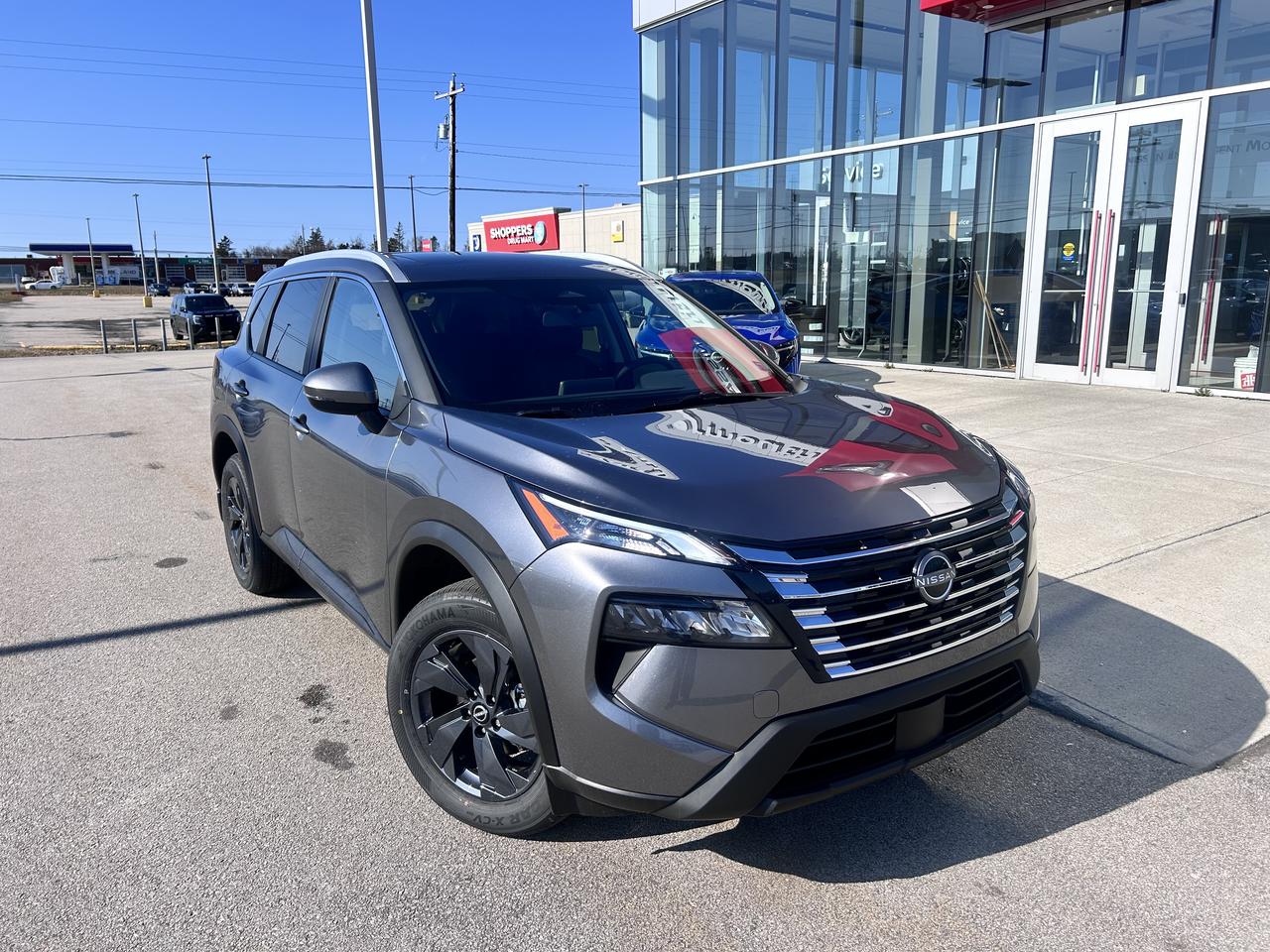 2026 Nissan Rogue SV MOONROOF