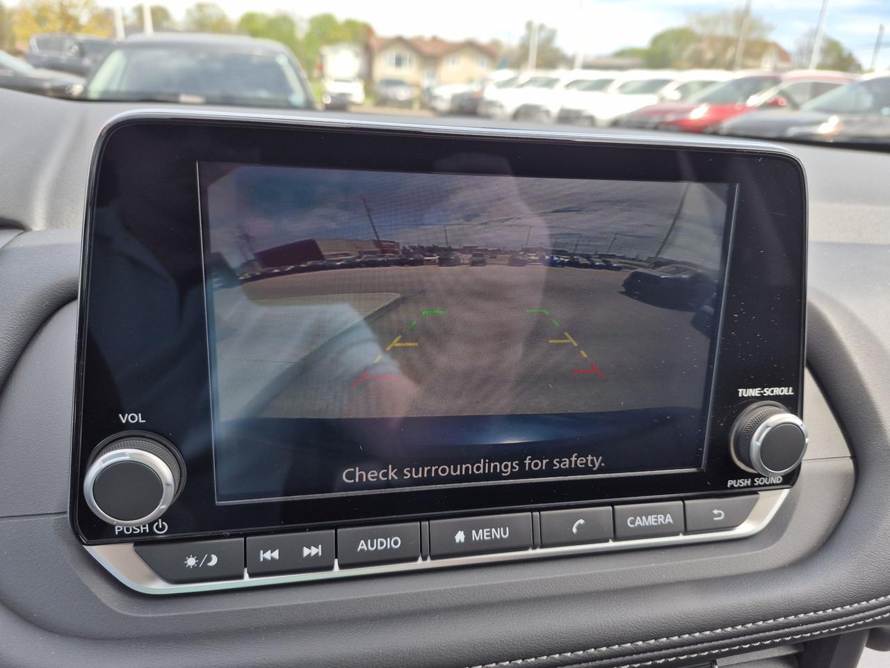 2026 Nissan Rogue SV MOONROOF Photo