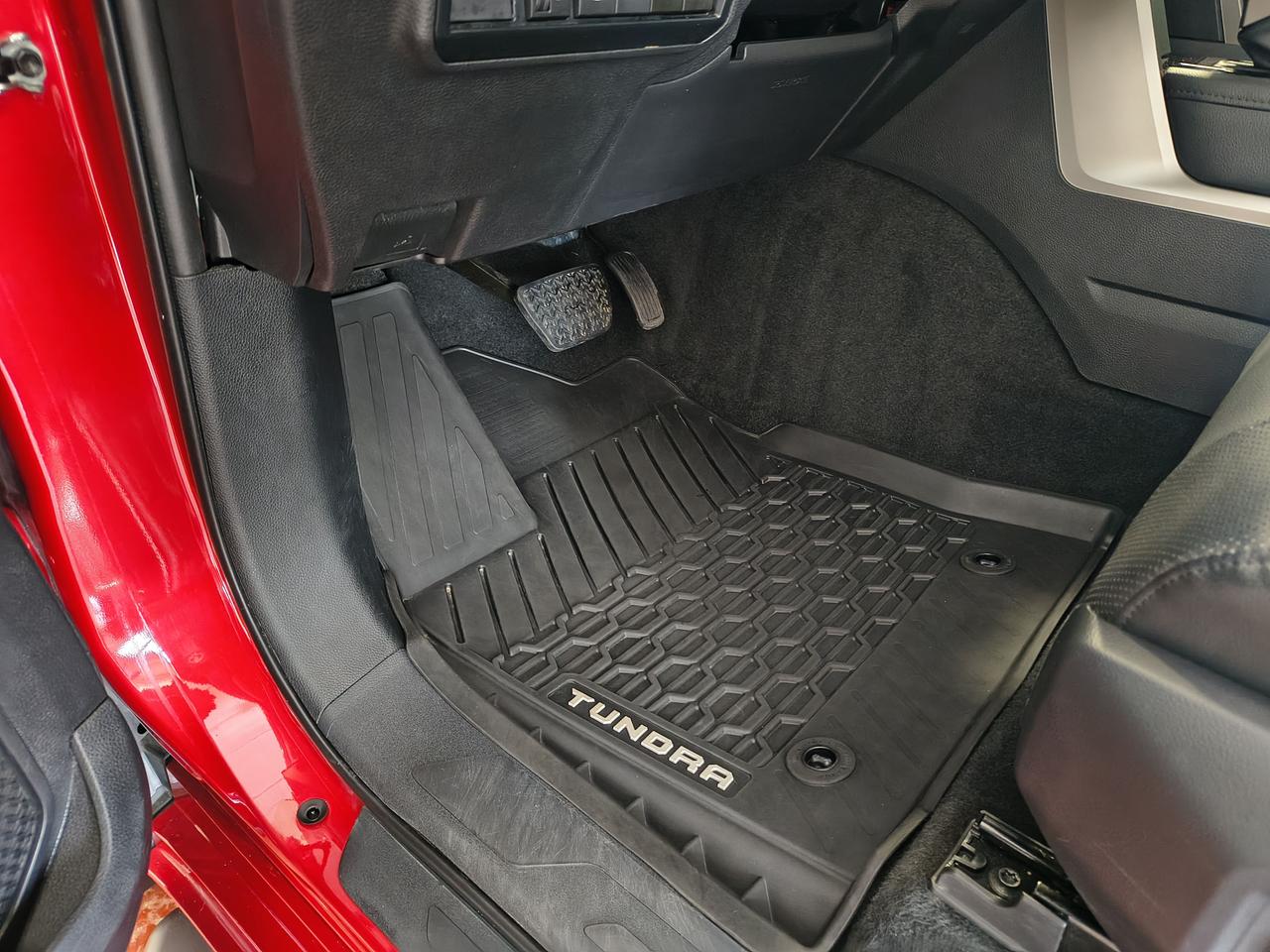 2023 Toyota Tundra LIMITED HYBRID Photo