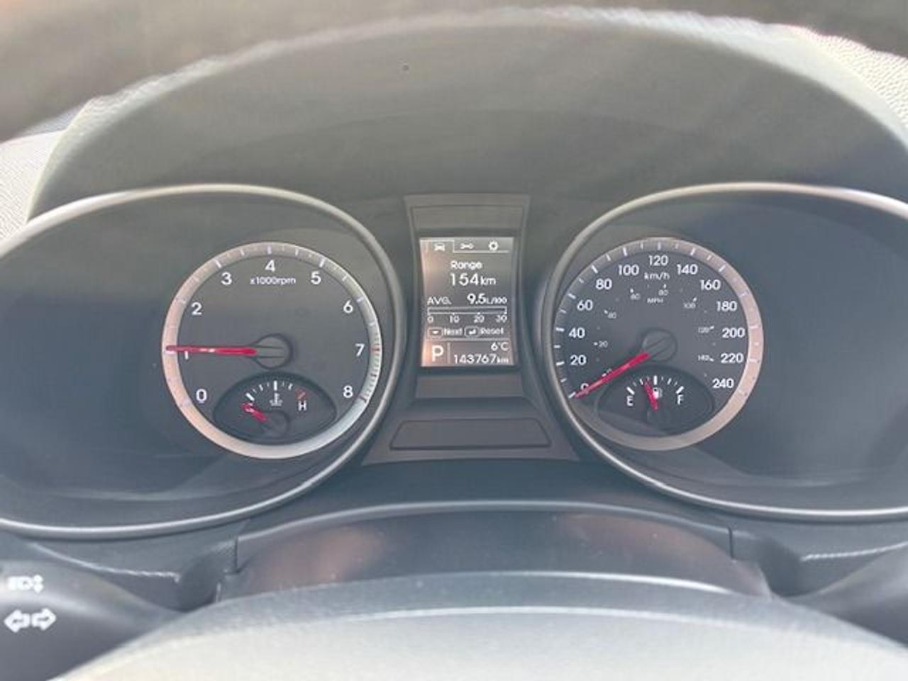 2015 Hyundai Santa Fe Sport Premium Photo4