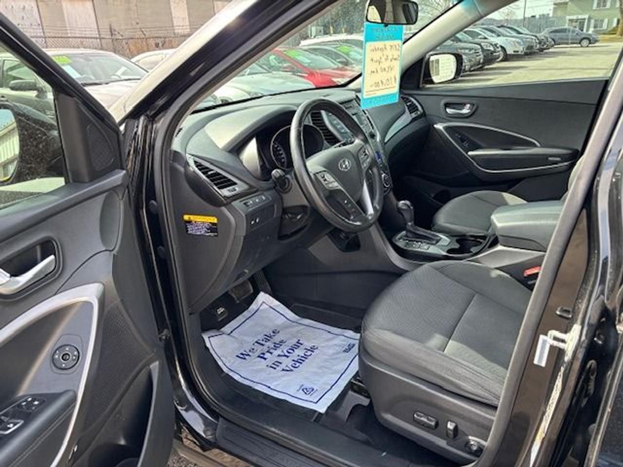 2015 Hyundai Santa Fe Sport Premium Photo