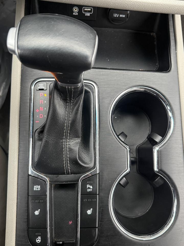 2020 Kia Sedona LX Photo