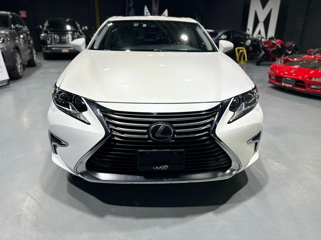 2017 Lexus ES 350  - Photo #1