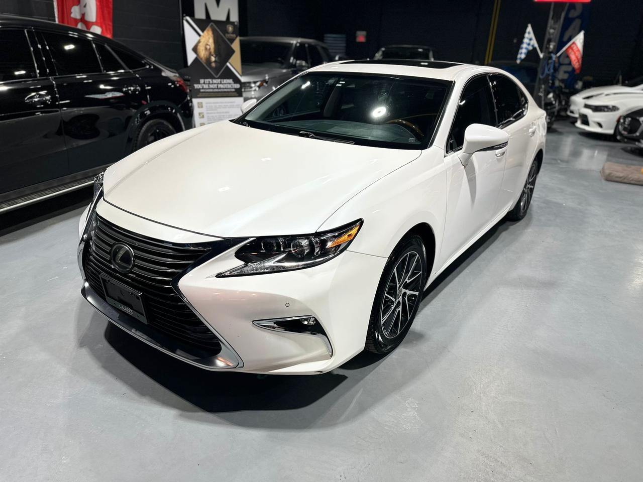 2017 Lexus ES 350  Photo