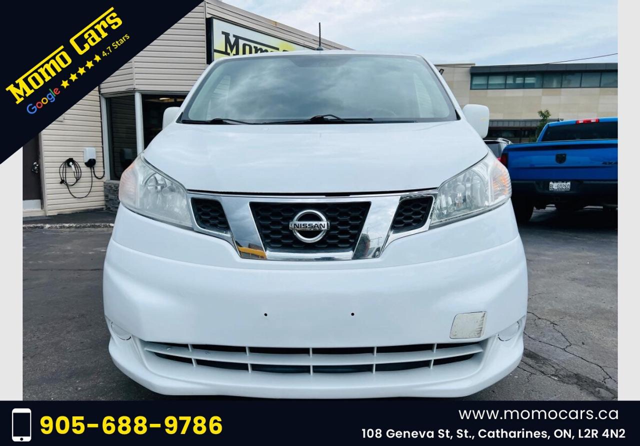 2015 Nissan NV200 SV Photo