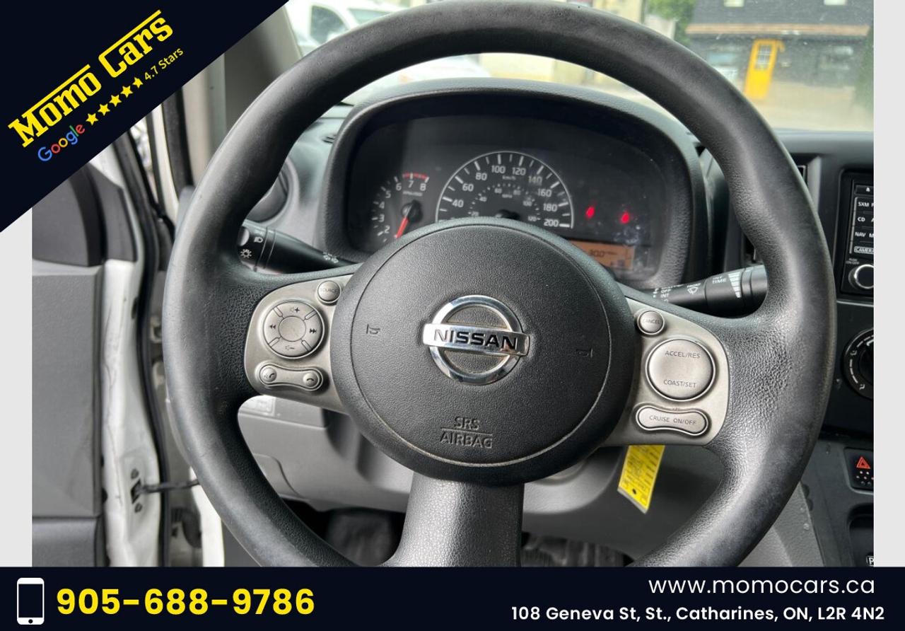 2015 Nissan NV200 SV Photo