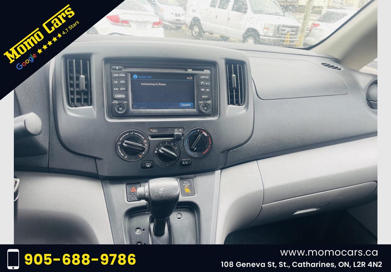 2017 Nissan NV200 S Photo