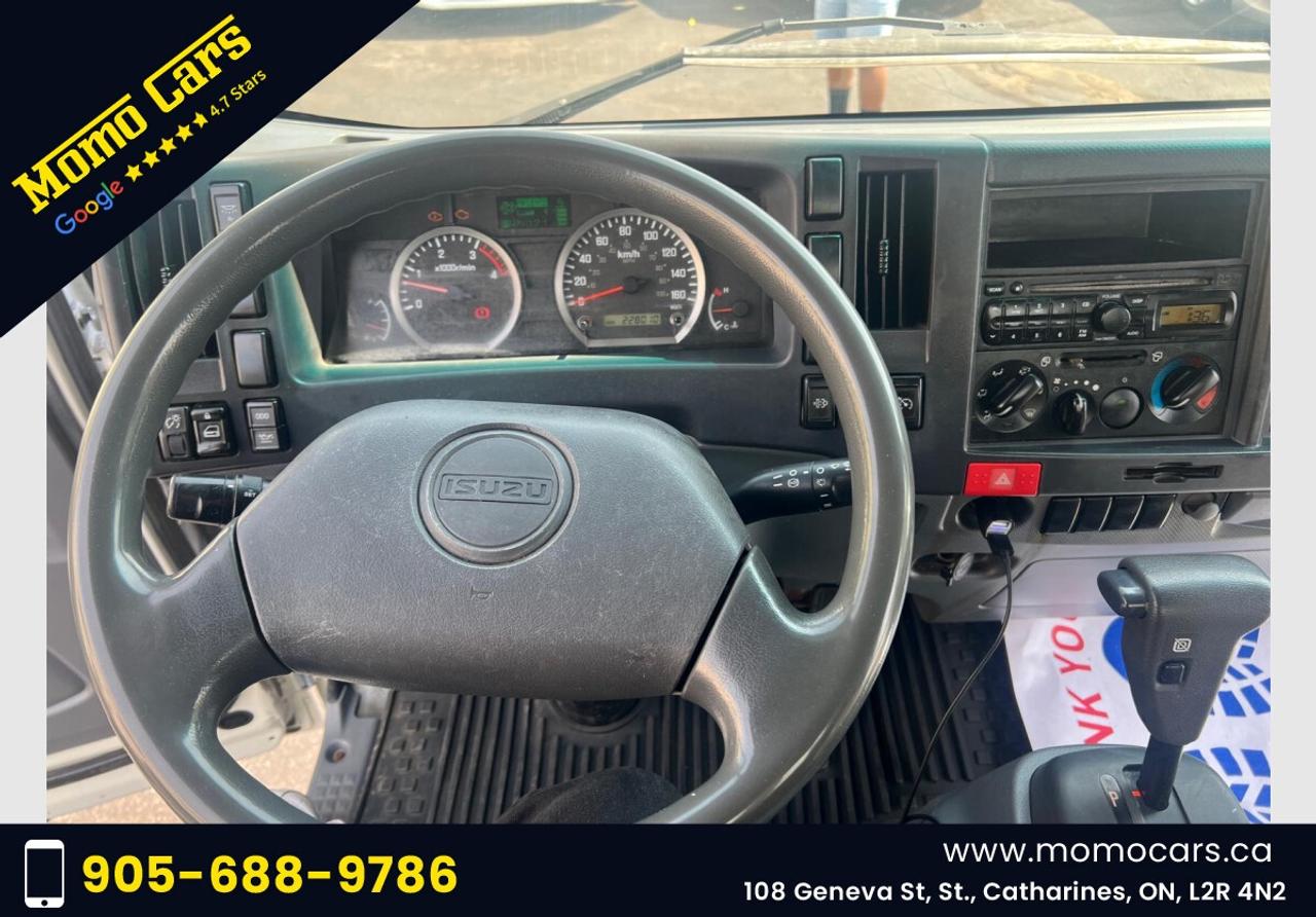 2011 Isuzu NQR  Photo