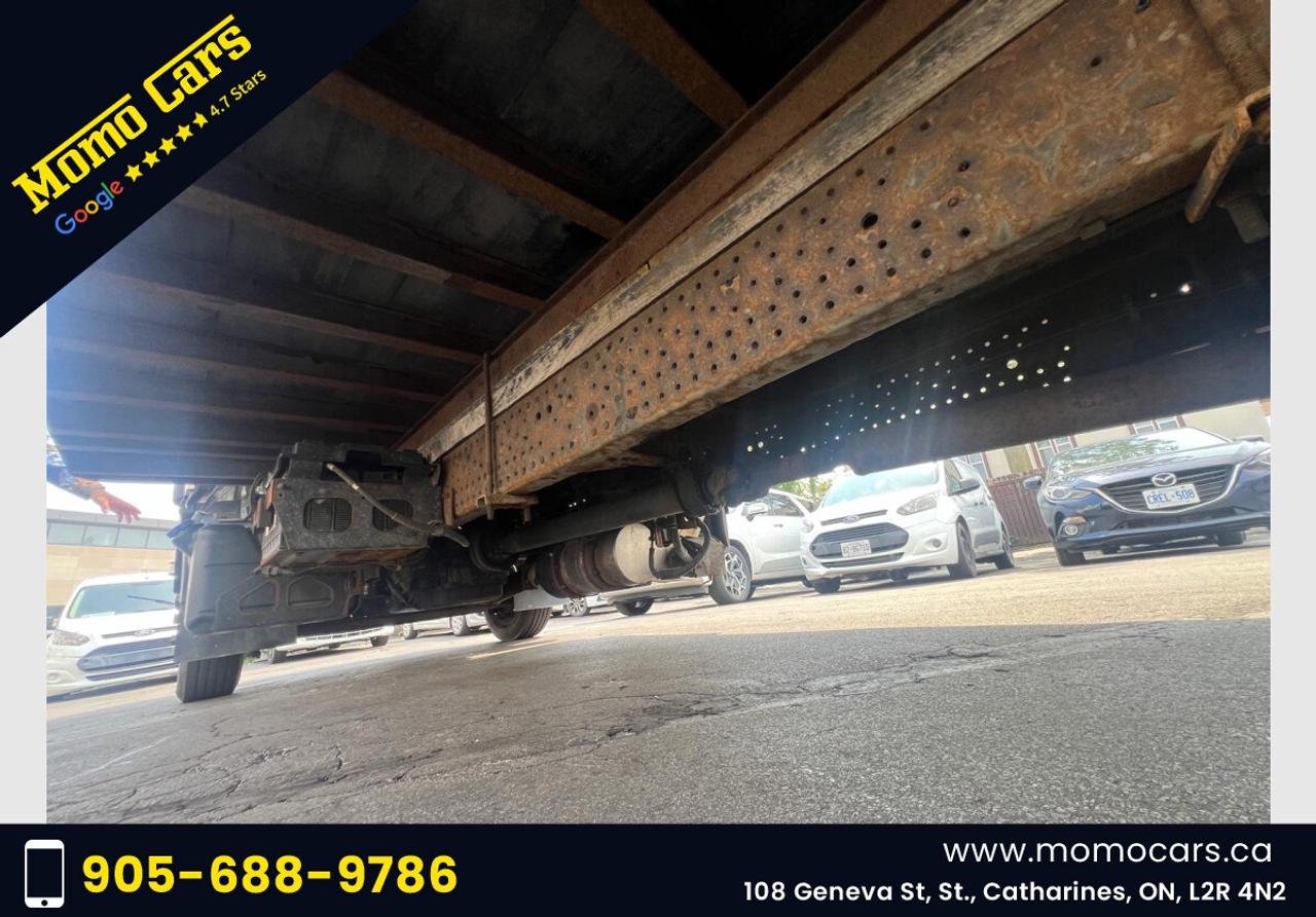 2011 Isuzu NQR  Photo