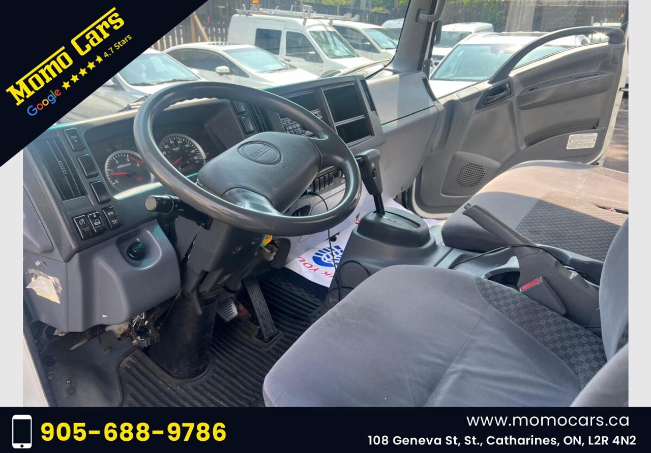 2011 Isuzu NQR  Photo