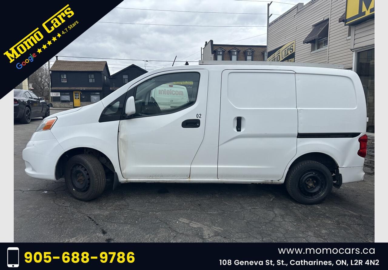 2015 Nissan NV200 SV Photo3