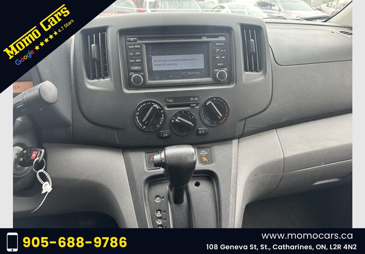 2015 Nissan NV200 SV Photo