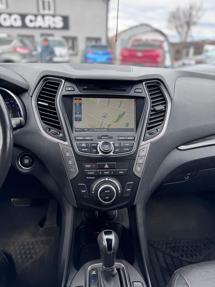 2016 Hyundai Santa Fe XL LIMITED AWD 4dr 3.3L Photo