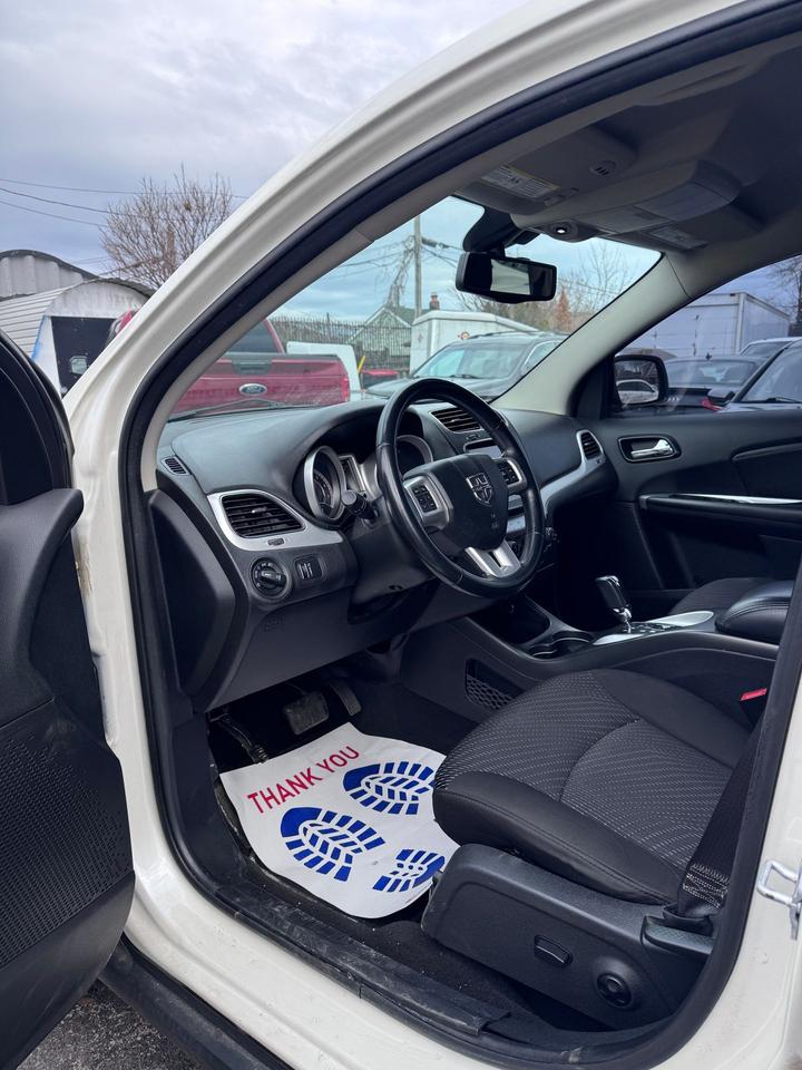 2016 Dodge Journey SXT | NO ACCIDENTS | CERTIFIED Photo