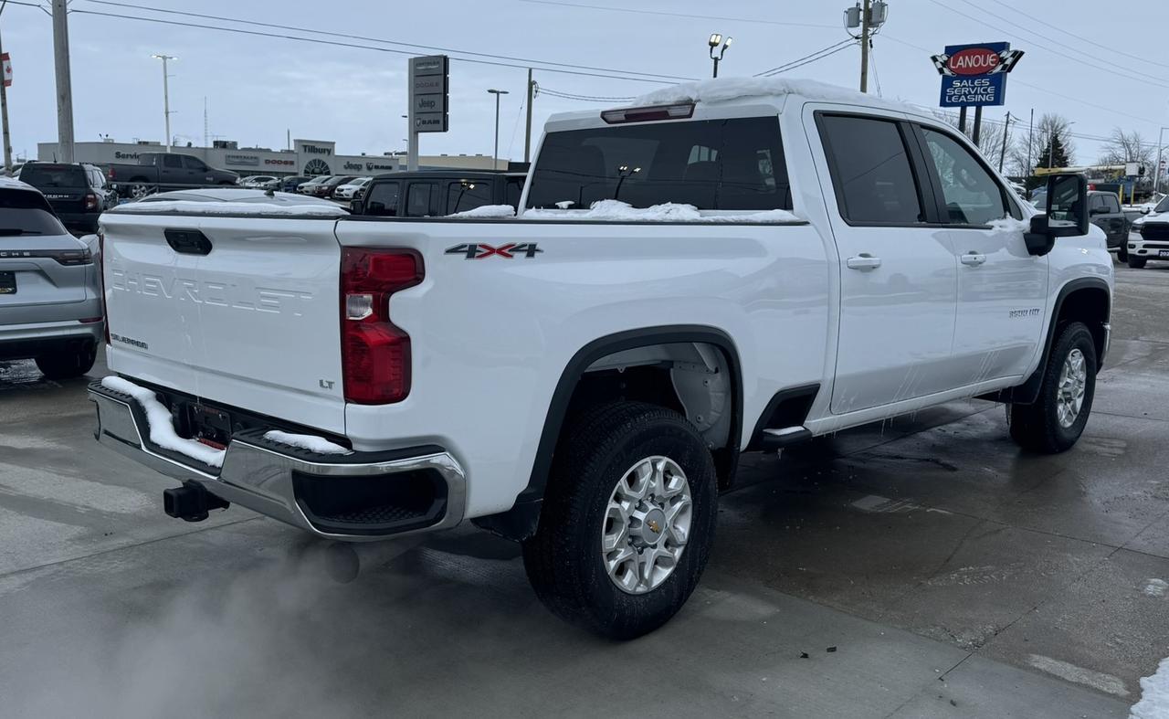 2024 Chevrolet Silverado 3500 4WD Crew Cab 159" LT Photo