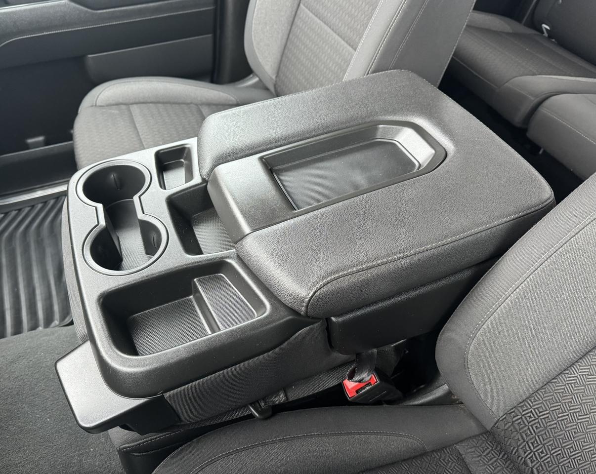 2024 Chevrolet Silverado 3500 4WD Crew Cab 159" LT Photo