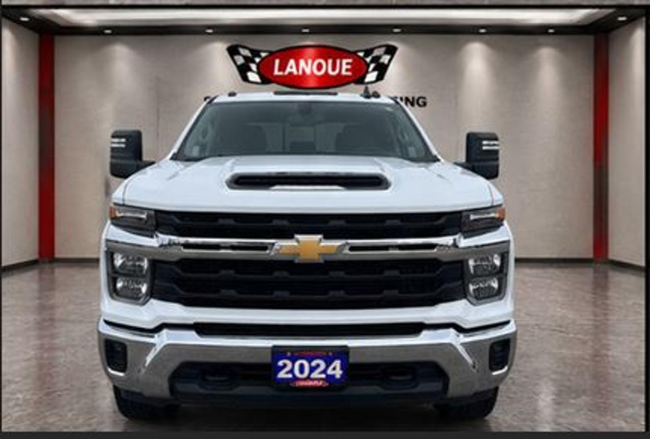 2024 Chevrolet Silverado 3500 4WD Crew Cab 159" LT Photo