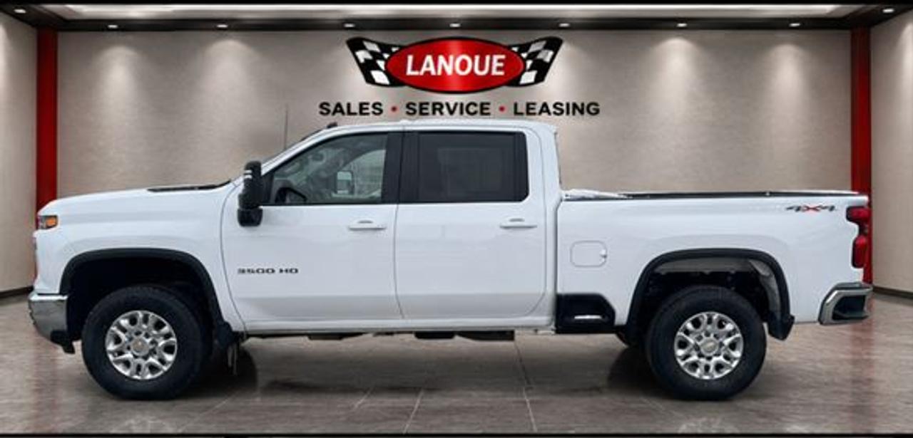 2024 Chevrolet Silverado 3500 4WD Crew Cab 159" LT Photo