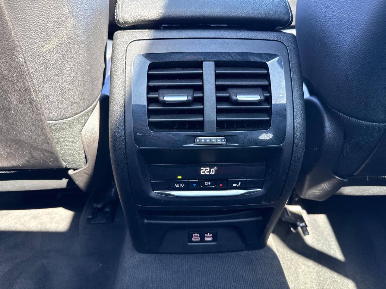2021 BMW X3 xDrive30i Photo