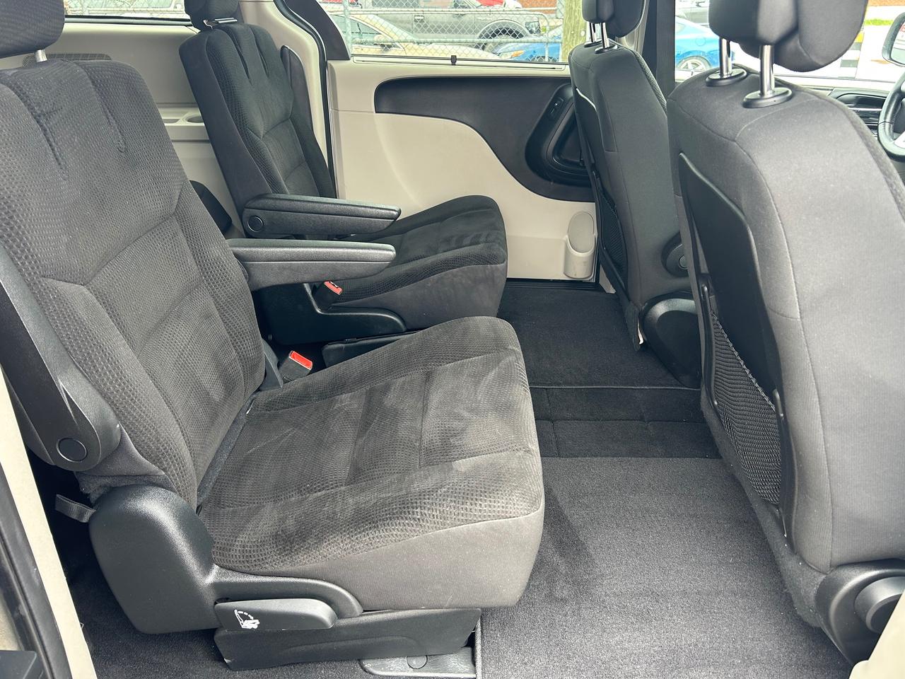 2019 Dodge Grand Caravan Crew Photo